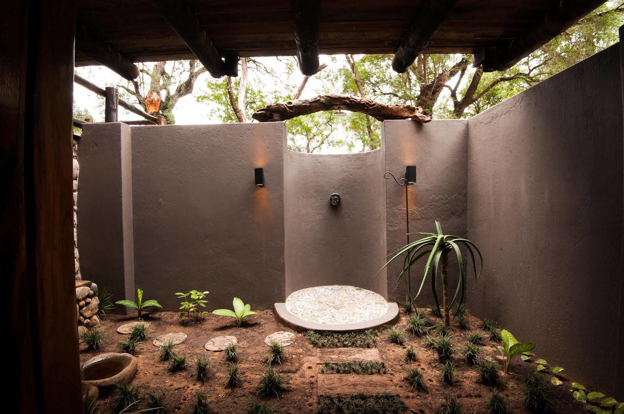 Indlovu River Lodge Karongwe Game Reserve Екстериор снимка