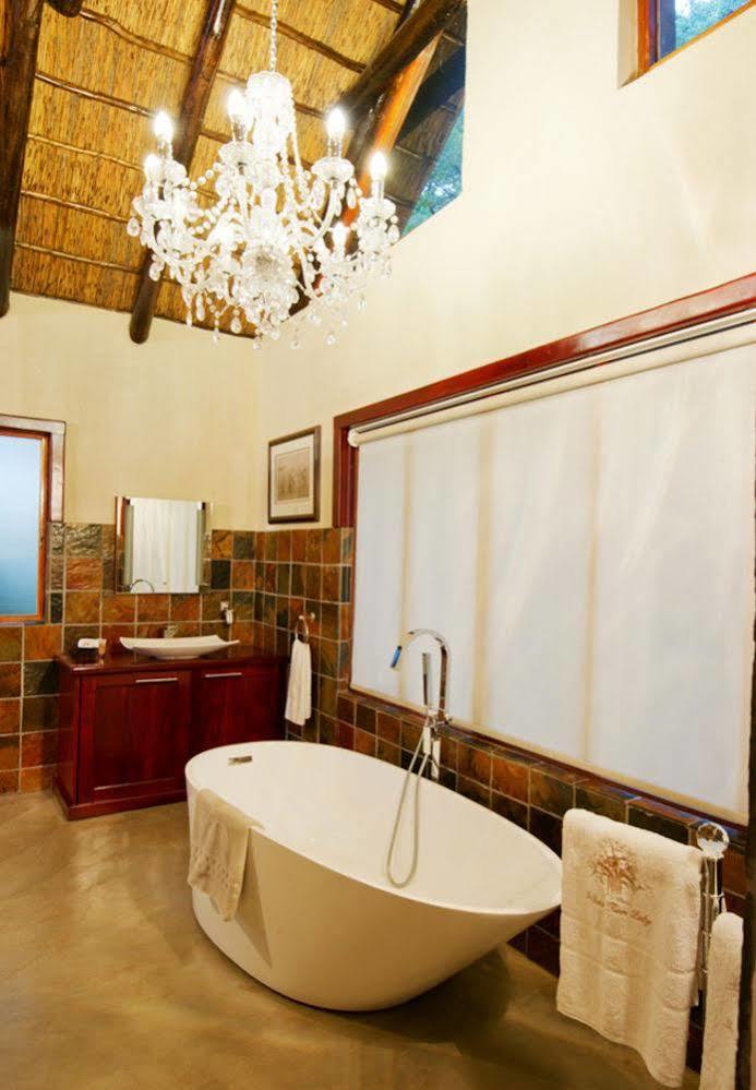 Indlovu River Lodge Karongwe Game Reserve Екстериор снимка