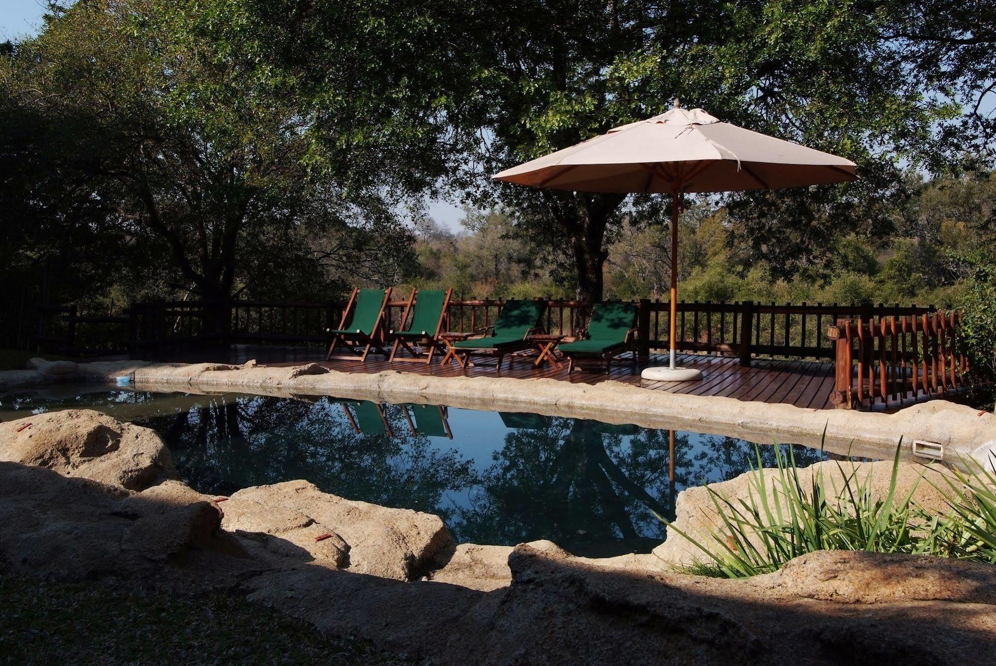 Indlovu River Lodge Karongwe Game Reserve Екстериор снимка