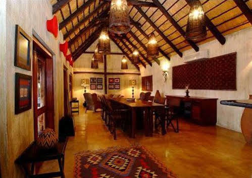 Indlovu River Lodge Karongwe Game Reserve Екстериор снимка